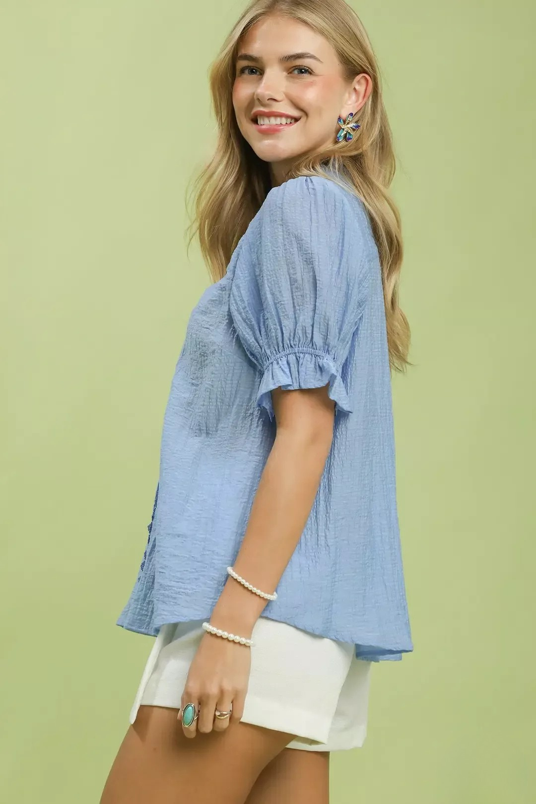 UMGEE TEXTURED BUTTON-FRONT PUFF SLEEVE TOP