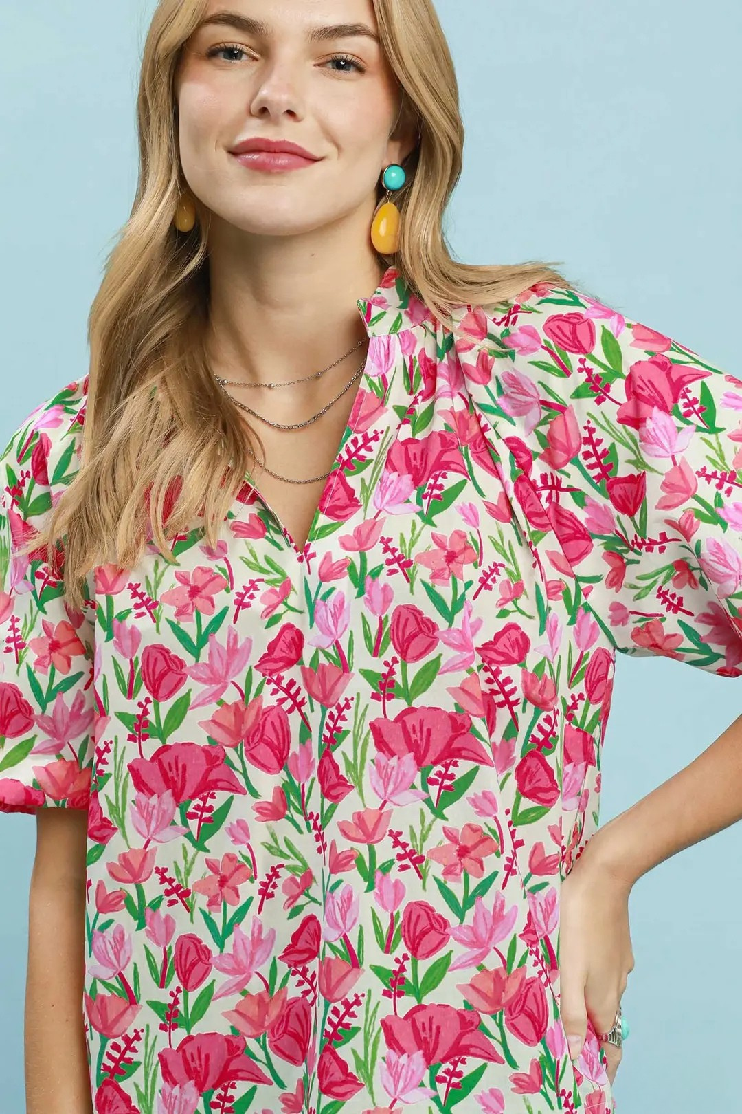UMGEE FLORAL PUFF SLEEVE BLOUSE WITH SCALLOPED HEM