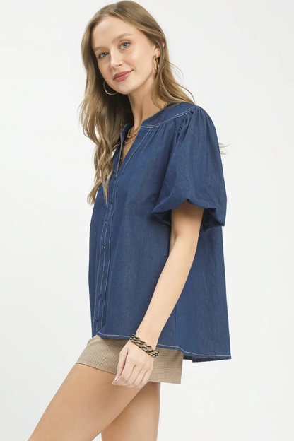 UMGEE DENIM BUTTON-FRONT PUFF SLEEVE BOHO BLOUSE - DARK WASH