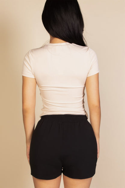 RIBBED SHORT SLEEVE TOP
